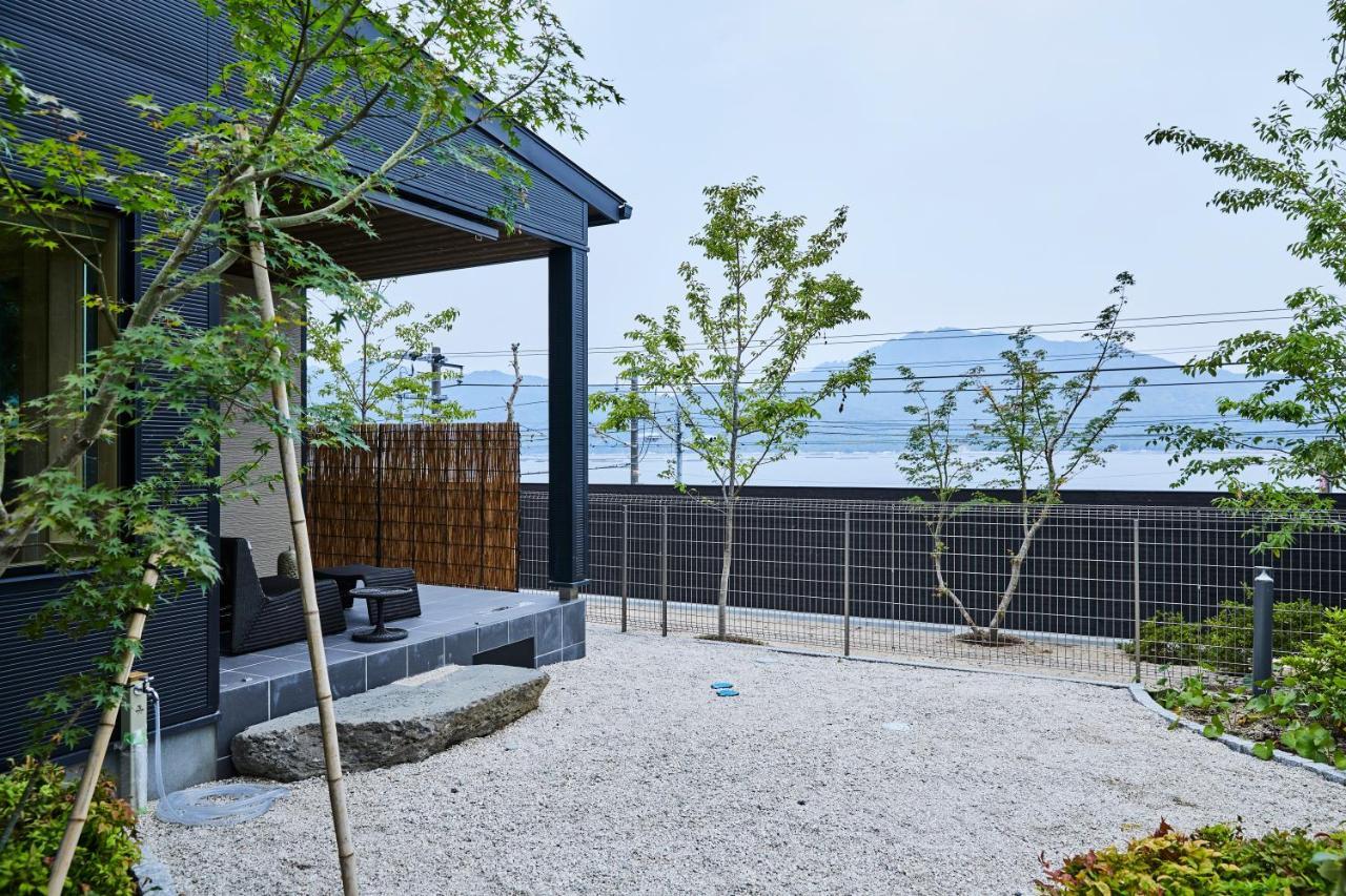宮島離れの宿 Ibuku 別邸 -Miyajima Hanarenoyado Ibuku Bettei- Хатсукаичи Екстериор снимка
